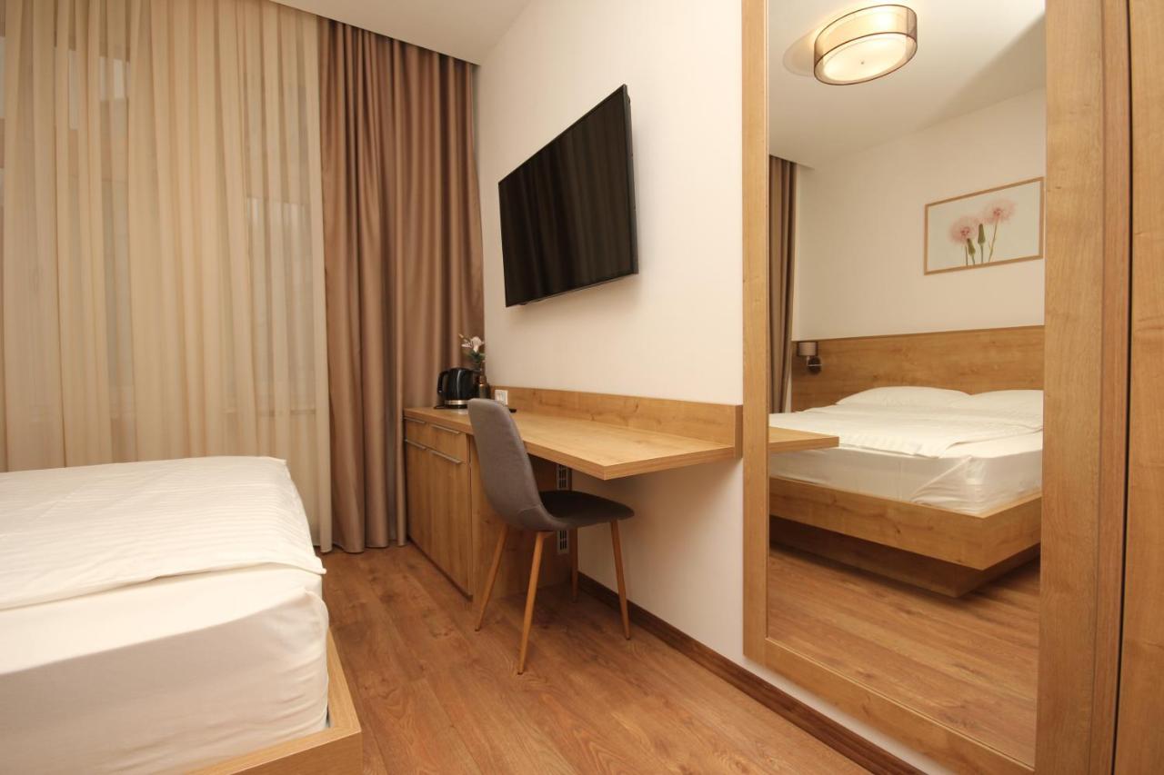 Mila Aparthotel 3*